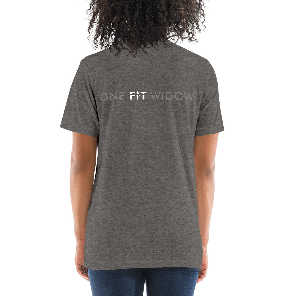 I AM ONEFITWIDOW! Short sleeve t-shirt